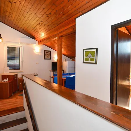 Apartment Sini *