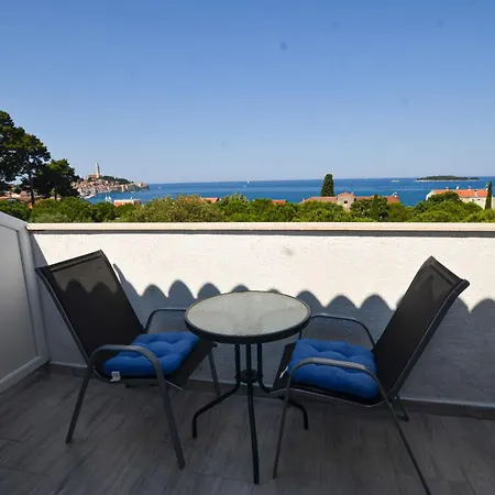 Apartment Sini